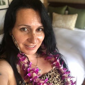 Meet your Posher, Diana